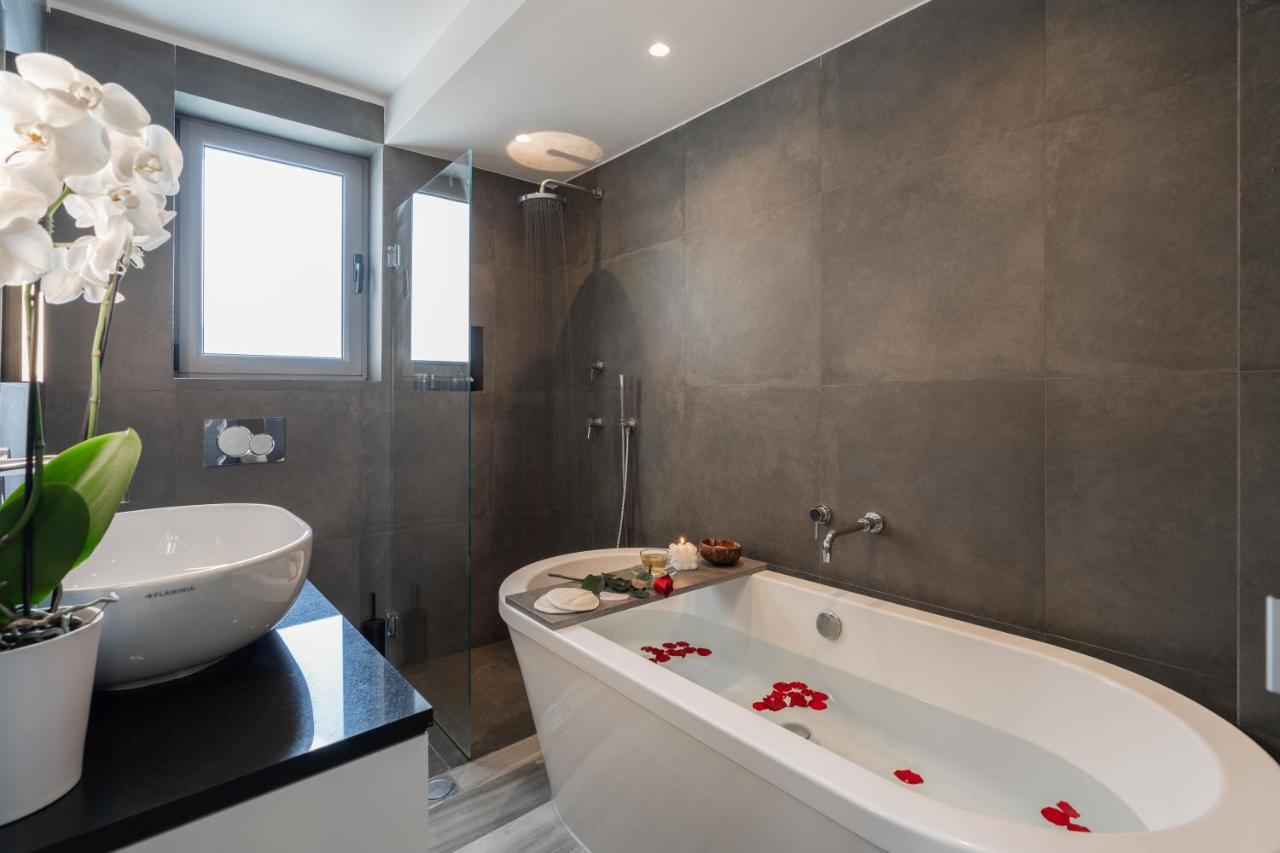Elegant Suite - Acropolis Atene Esterno foto